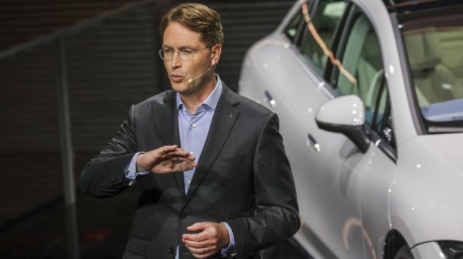 Mercedes: Недостигът на чипове ще продължи и през 2023 г.