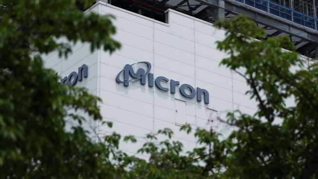 Китайската забрана към Micron възражда търговското напрежение със САЩ