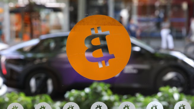 Биткойнът продължава да губи инерция, но все още няма опасения за край на възхода