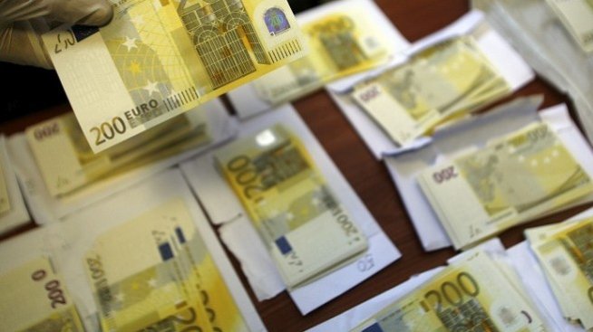 Отливът на преки инвестиции в България е близо 60% за година
