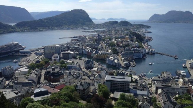 България се изкачва все по-нагоре в световната класация по щастие