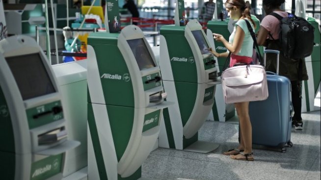 Стачка на наземния персонал блокира римското летище Fiumicino 