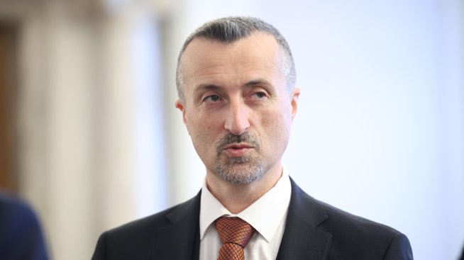 Управителят на НЗОК Петко Стефановски подаде оставка