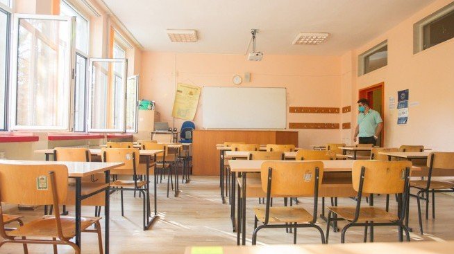 Янка Такева: Обсъжда се новата учебна година да започне от 10 септември