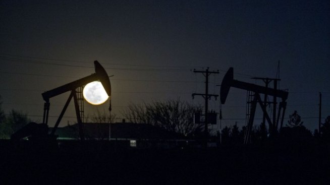 Chevron и ExxonMobil са обсъждали сливане в началото на 2020 г.?