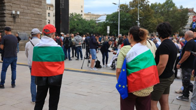 Общественото напрежение в страната остава високо преди президентските избори