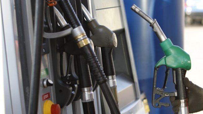 Начев: До седмица горивата у нас ще поскъпнат