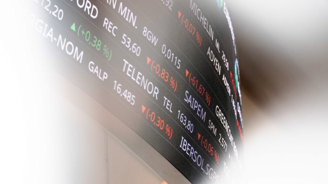 Европейските индекси се оцветиха в червено въпреки добрите данни за икономиката на еврозоната