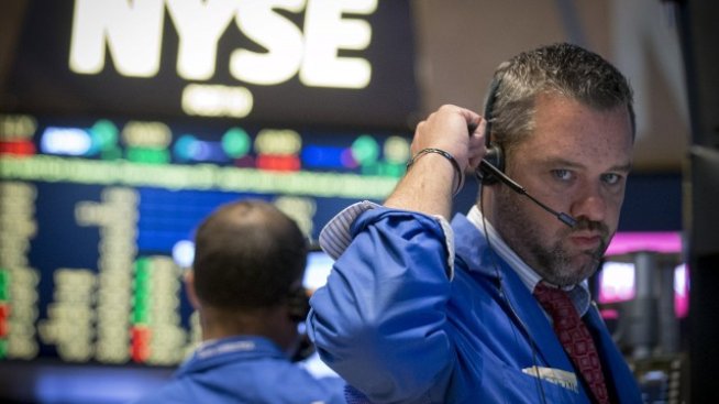 Индексите на Wall Street отварят в различни посоки*