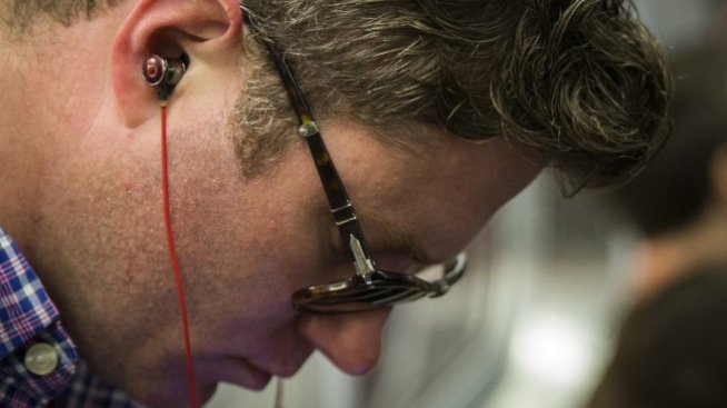 Директорът на Apple Music: Музикалните стрийминг услуги са твърде еднакви