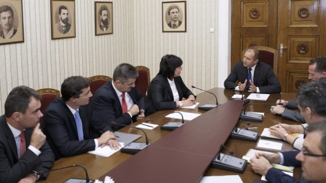 Радев: Гарантирането на независимостта на бъдещия антикорупционен орган е ключово