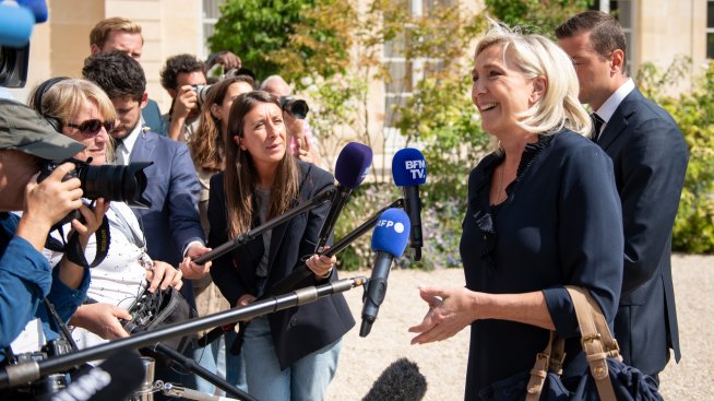 Марин льо Пен се противопоставя на избора на премиер на Франция от левия алианс