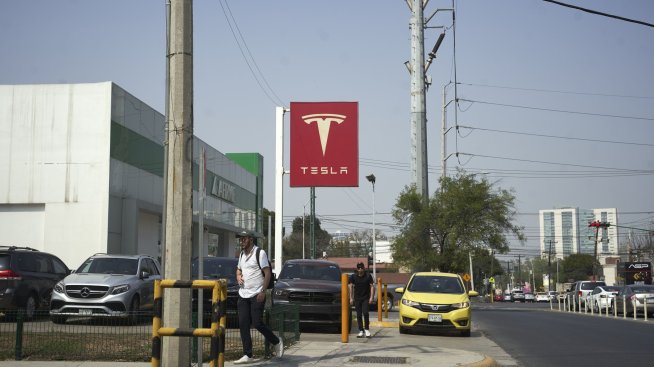 Tesla търси местни доставчици за своя планиран монтажен завод в Мексико