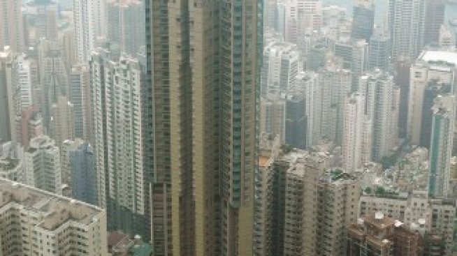 Хонконг преодолява недостига на жилища с изкуствен остров за 80 млрд. долара