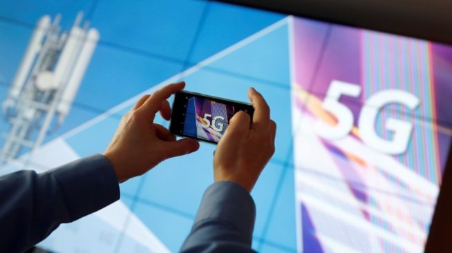 Ericsson: Полша ще се забави с 5G, ако не направи регулаторни промени