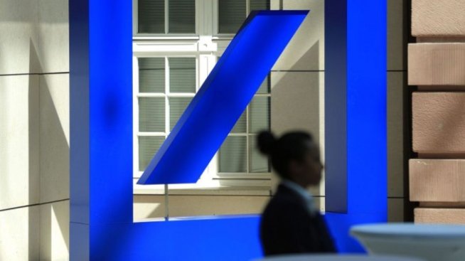 Deutsche Bank продава звеното си за технологични услуги на Tata Consultancy