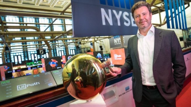 Румънският стартъп UiPath постигна оценка от 29 млрд. долара на Wall Street