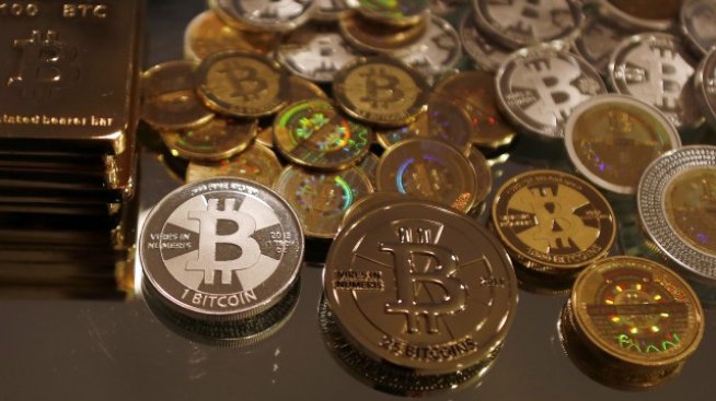 Сривът на Mt Gox повдига нови въпросителни за бъдещето на биткойна