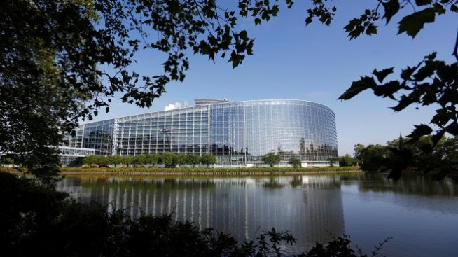 Евродепутатите се оплакват от скъпите хотели в Страсбург 