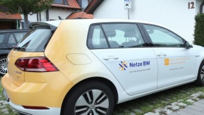 Продажбите на електромобили в Китай намаляват през август за втори пореден месец