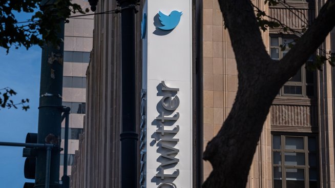 Мъск трябва да придобие Twitter до 28 октомври 