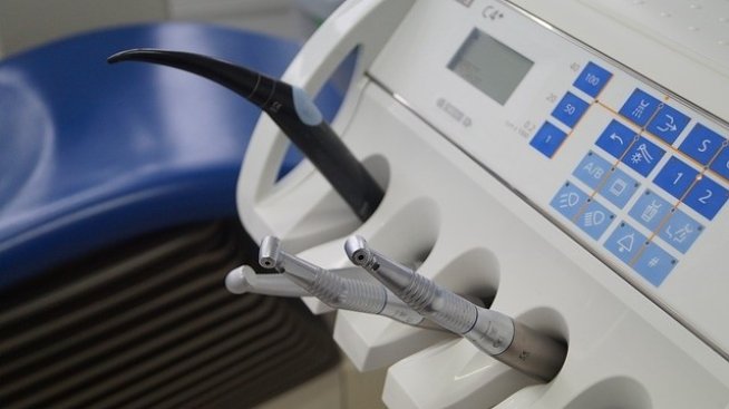 Държавата да финансира напълно спешната помощ в зъблечението, настоява сдружение