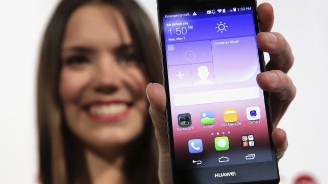 Huawei отчита 44% ръст на продажбите на смартфони през 2015 г.