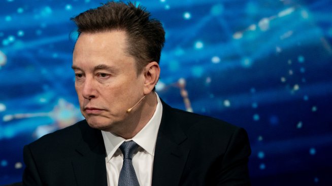 Огромното IPO на SpaceX може да направи Илон Мъск почти трилионер