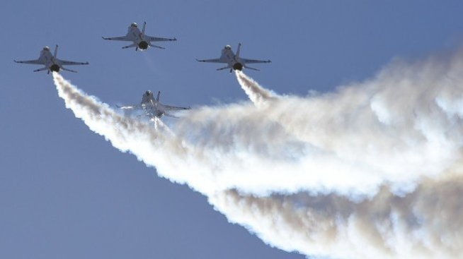 БСП поиска изслушване на двама министри за ремонта на самолетите Су-25