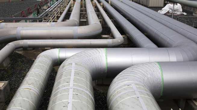 Турция преминава на втечнен газ, за да компенсира спрени доставки от Азербайджан