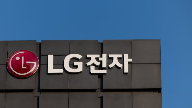 LG Electronics разработва модерни инструменти за производство на чипове с памет