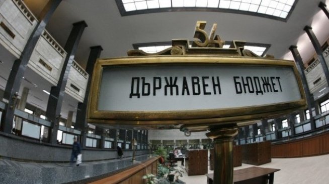 Слаб дебат за бюджет 2018 в ресорната комисия в НС