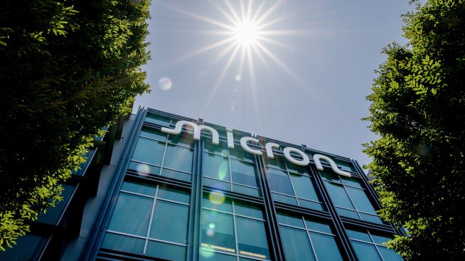 Micron закрива бизнеса си с потребителски чипове, насочвайки се към AI сектора