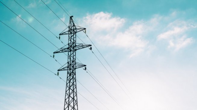 България спира износа на ток заради ограниченията, въведени от съседните страни