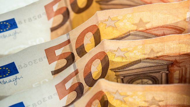 До края на септември ще бъде определена минималната работна заплата за 2027 г.
