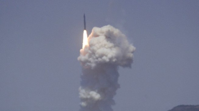 В Русия смятат, че Украйна разработва собствено ядрено оръжие