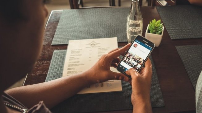 Instagram вече има над 200 000 рекламодатели