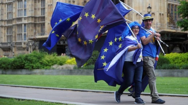 МВФ: Напрежението в търговията и Brexit носят рискове за еврозоната