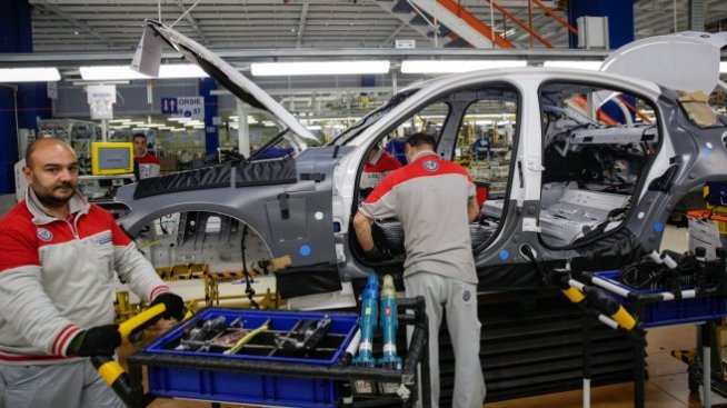 Stellantis може да свие производството на марките Jeep и Fiat в Италия