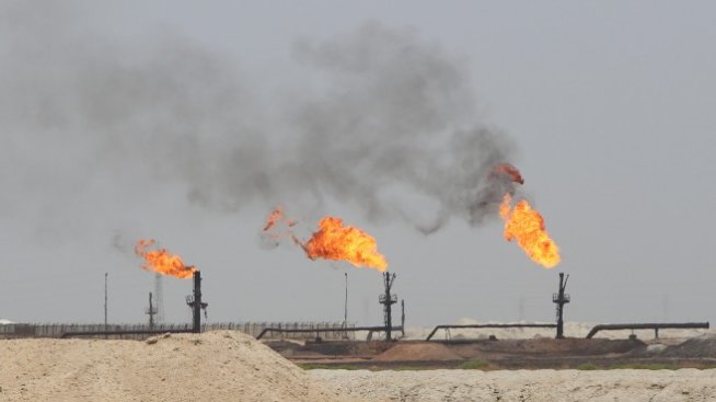 ОПЕК: Рано е за нови съкращения на добива въпреки по-ниските петролни цени