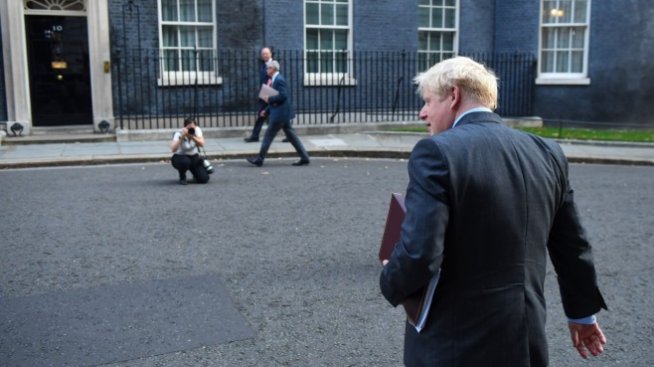 ЕС ще отговори на блъфа на Великобритания за Brexit