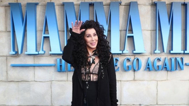 Mamma Mia загуби битката на филмовите продължения в САЩ