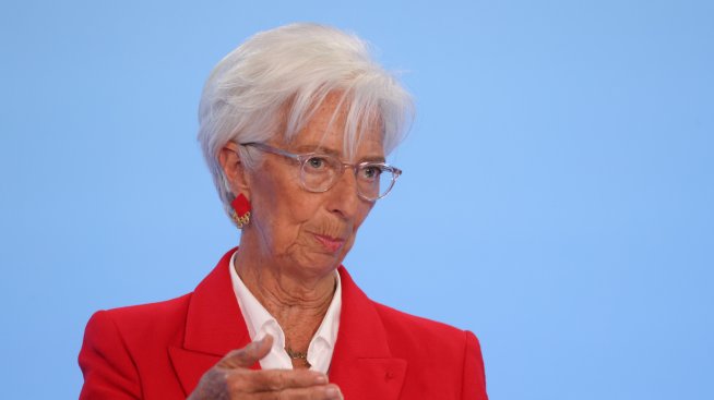 Кристин Лагард: По-силна регионална търговия може да компенсира световните загуби
