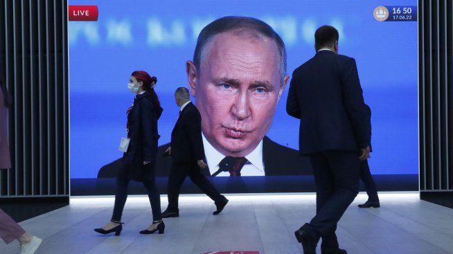 &bdquo;Руският Давос" разкрива разбитата икономика на Путин