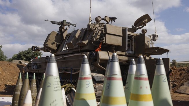 Въпреки търсенето приходите на военната индустрия намаляват