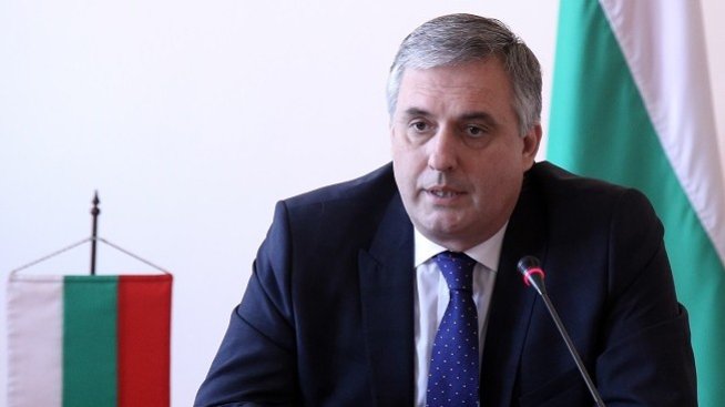 Калфин: Без ясен сигнал от ЕЦБ не може да очакваме присъединяване към ERM II