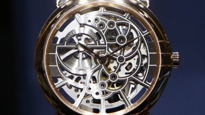 Кризата стигна и до швейцарските производители на часовници 