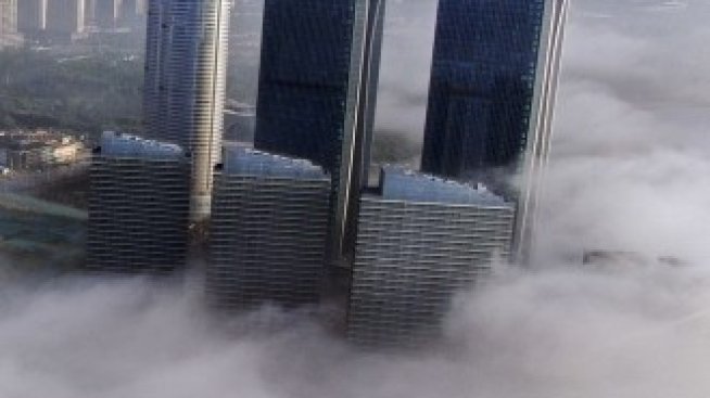 Сенчести компании в Китай влагат милиарди в земя, която предприемачите не искат