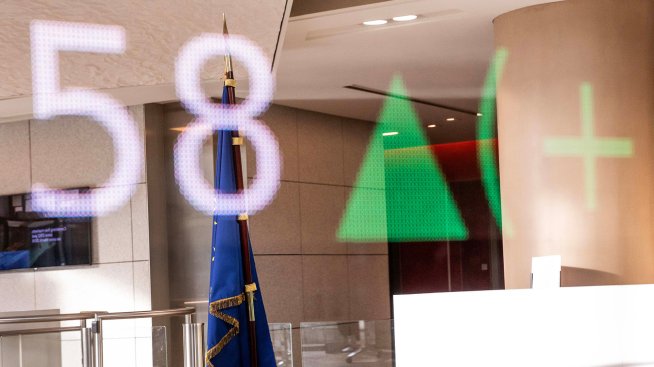 Промишлените и автомобилните компании изведоха европейските пазари до ръст в четвъртък