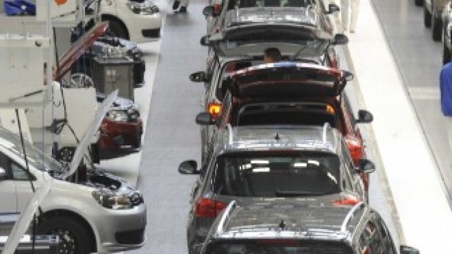 Служителите на Volkswagen ще получат рекордни бонуси 